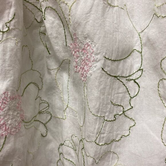 ENDLESS‎ Rose by Revolve off the shoulder white embroidered smocked mini dress - Picture 6 of 10